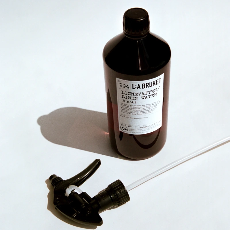 L:a Bruket 294 Linen Water Hinoki 1000 Ml - Billede 3